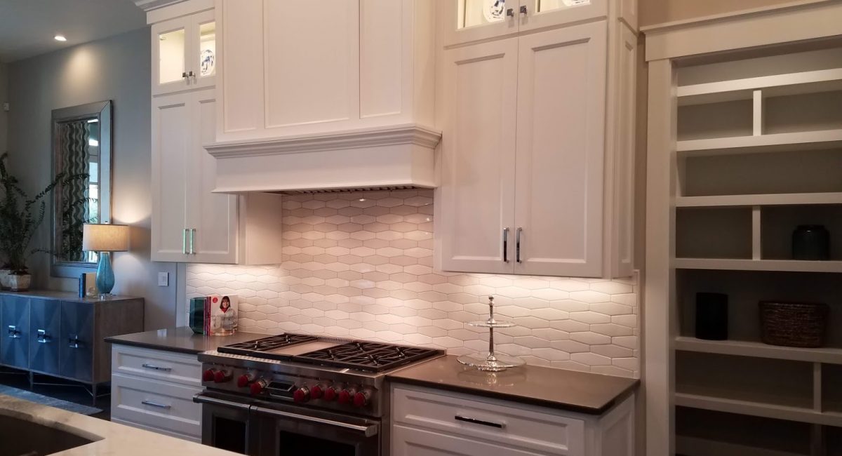 custom kitchen remodeling contractor
