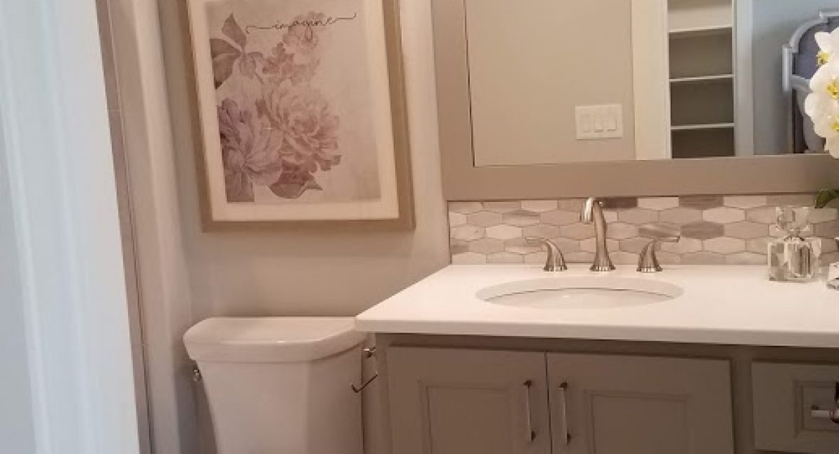 bath remodeling contractor